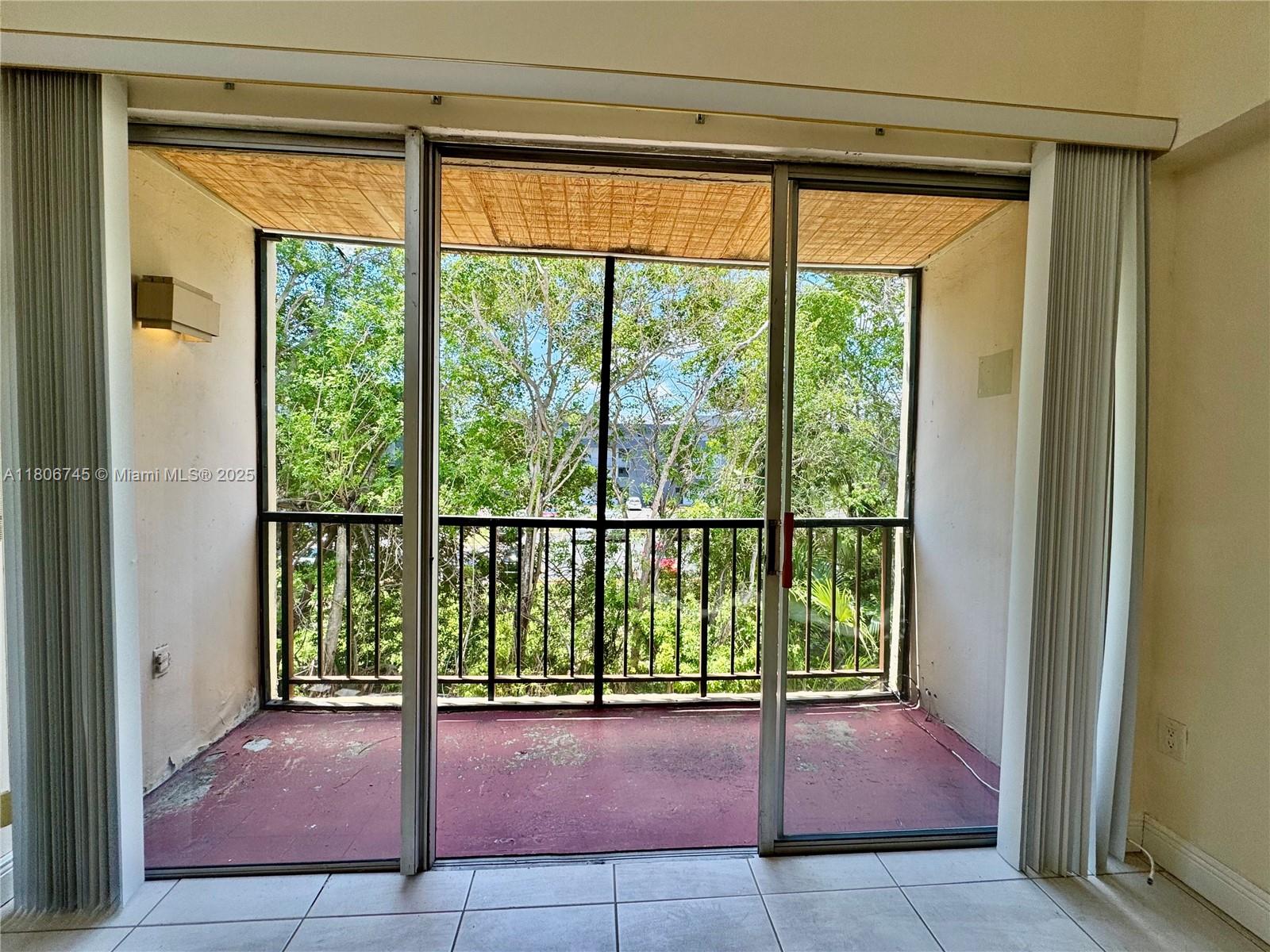 SAN MARCO CONDO - Residential