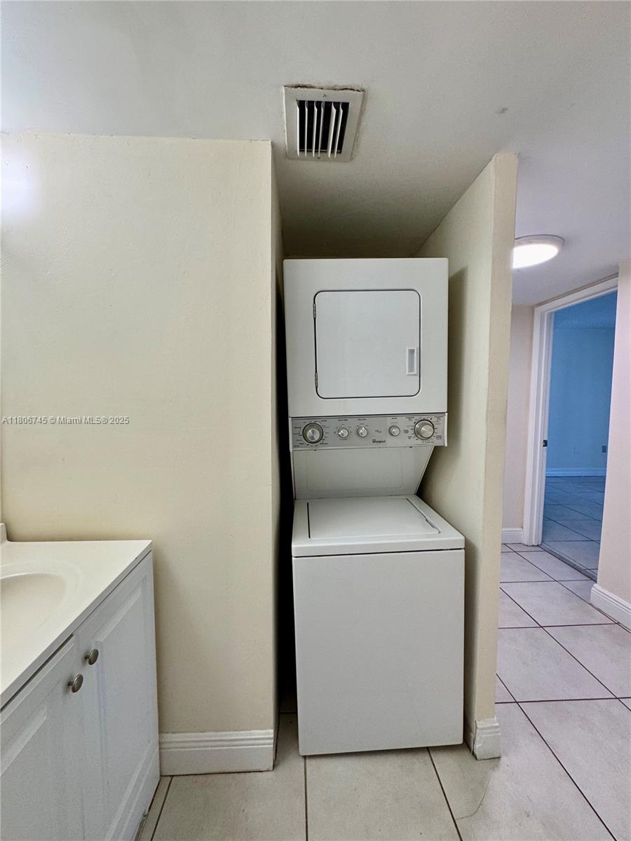 SAN MARCO CONDO - Residential