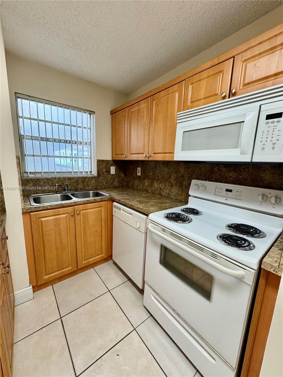 SAN MARCO CONDO - Residential
