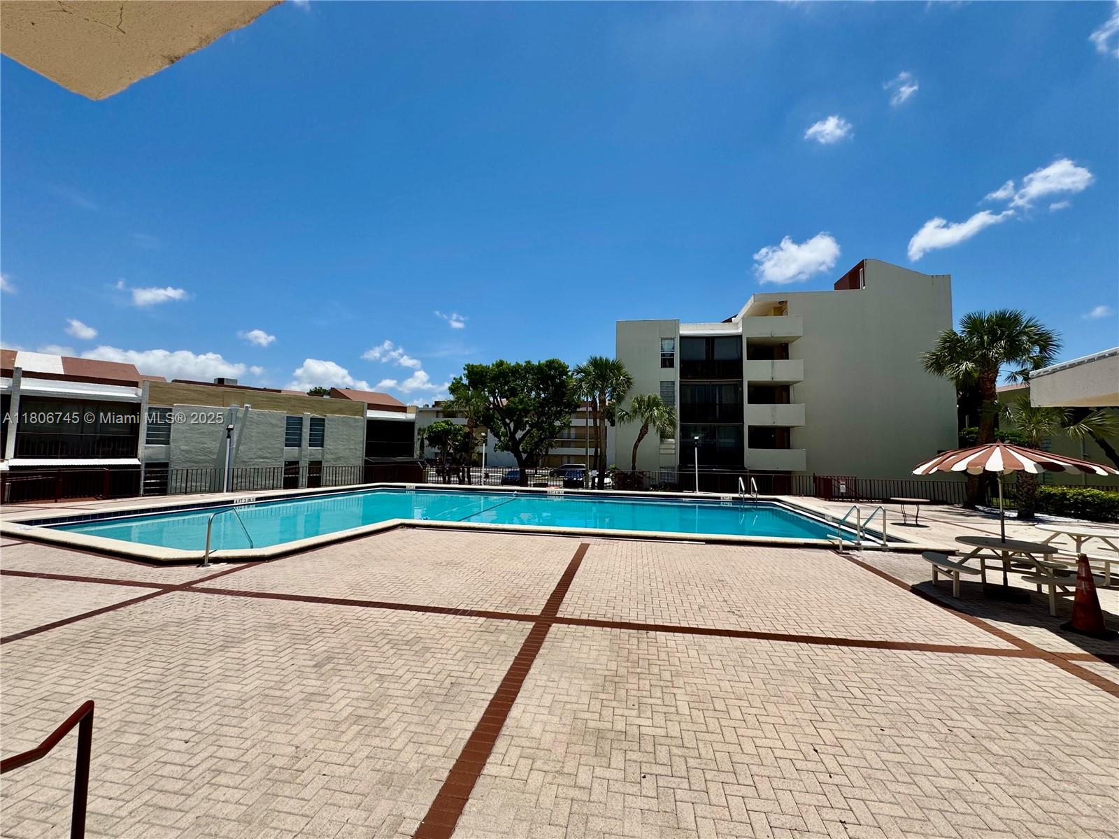 SAN MARCO CONDO - Residential