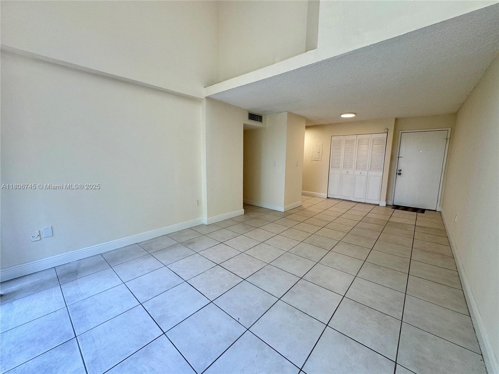 SAN MARCO CONDO - Residential