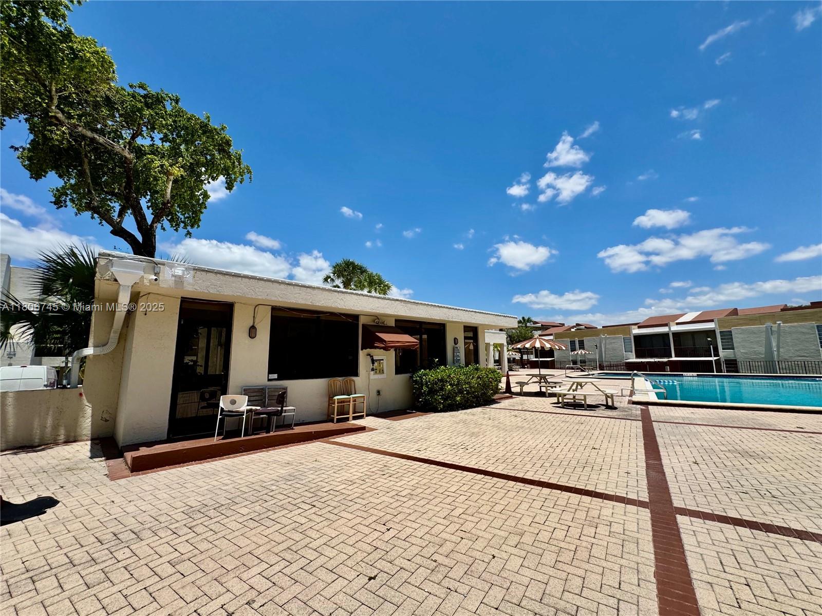 SAN MARCO CONDO - Residential