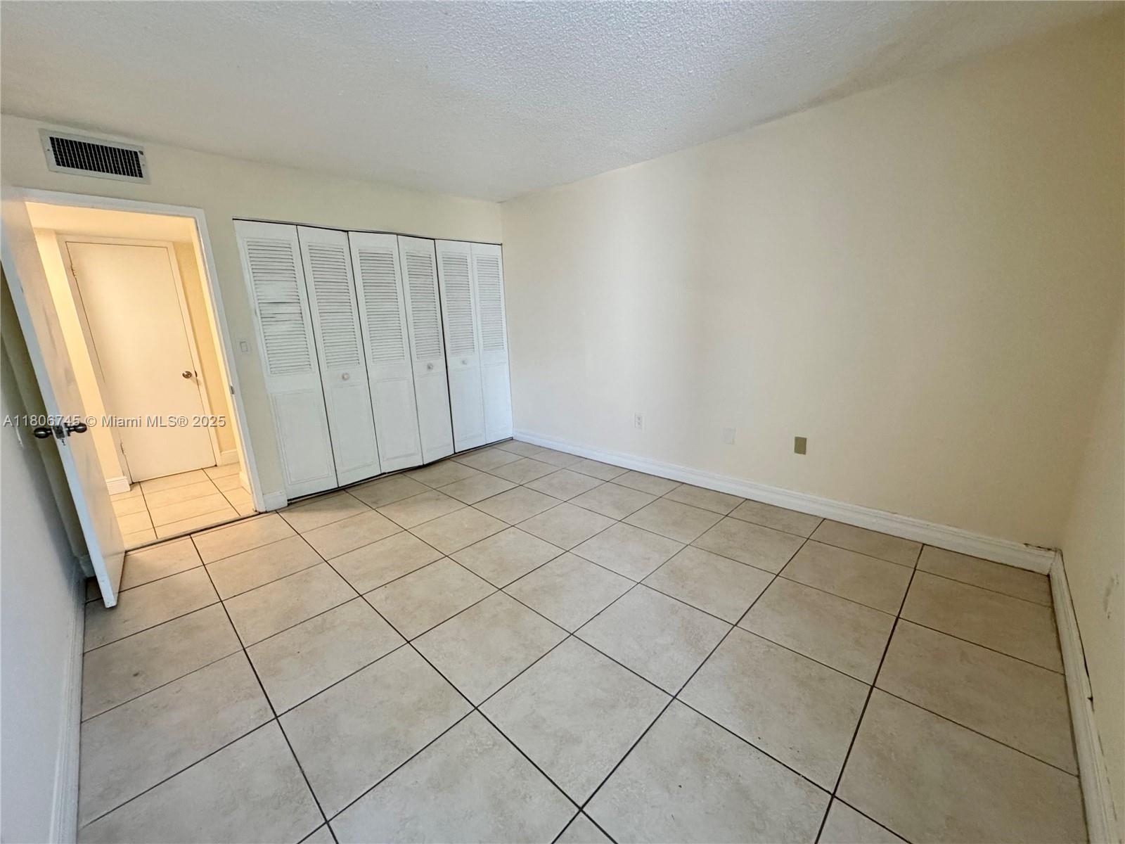 SAN MARCO CONDO - Residential