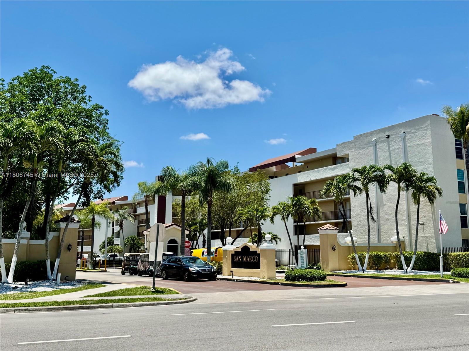 SAN MARCO CONDO - Residential