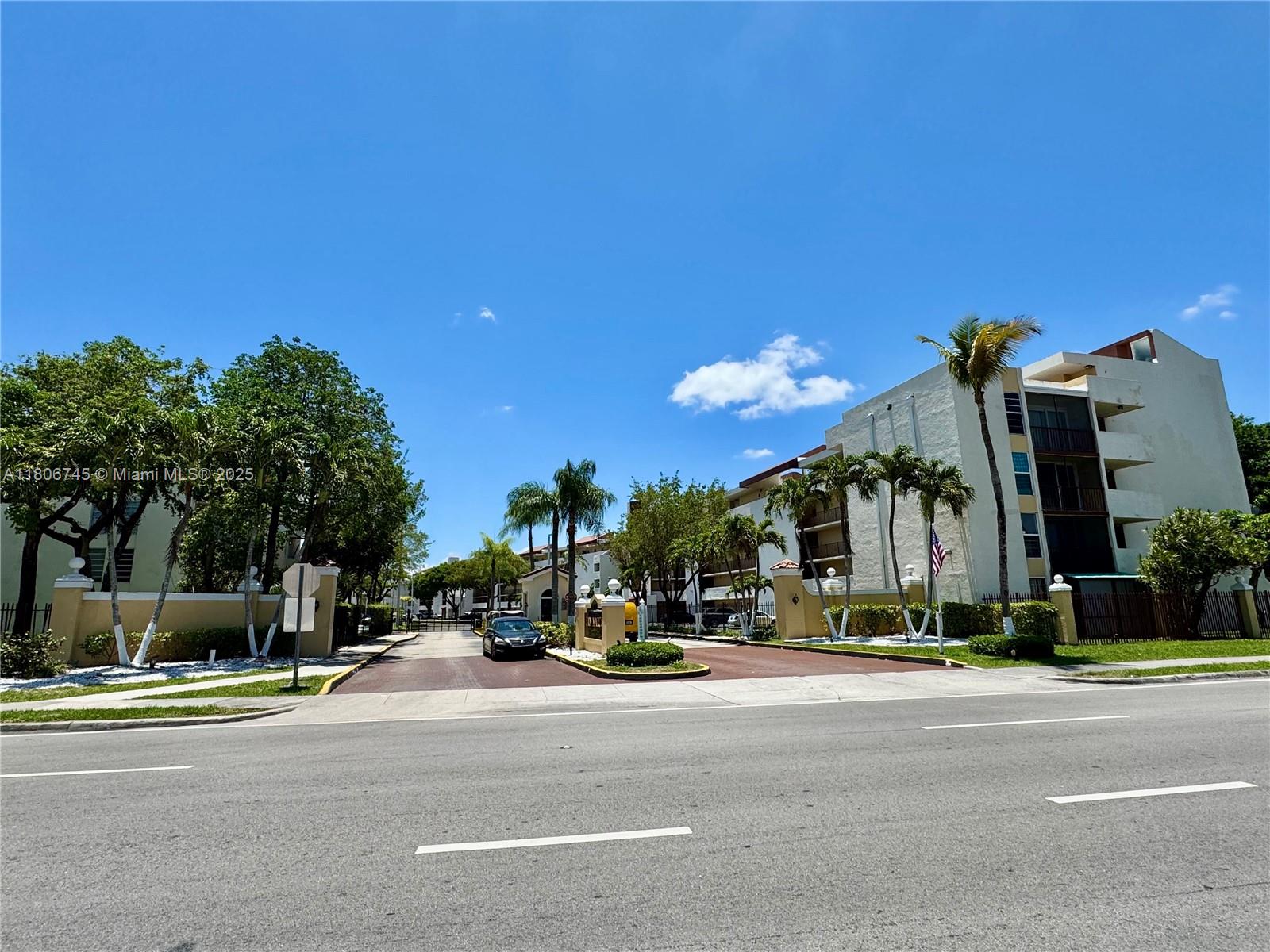 SAN MARCO CONDO - Residential