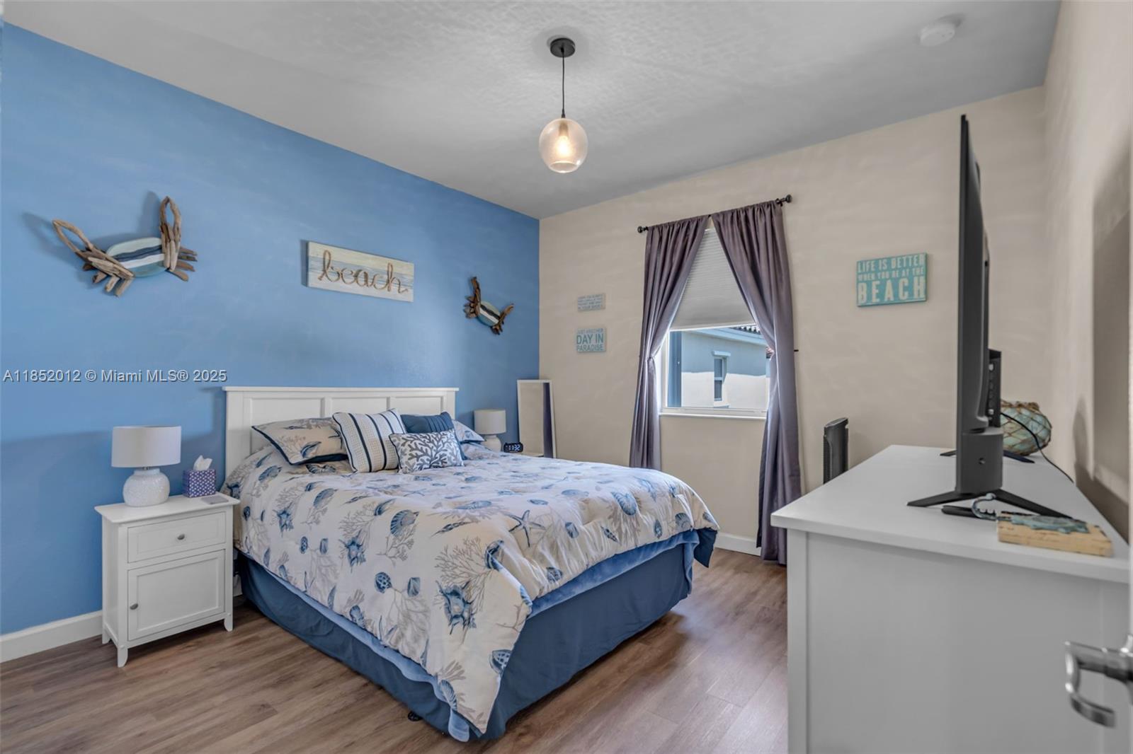 KENDALL COMMONS RESIDENTI - Residential