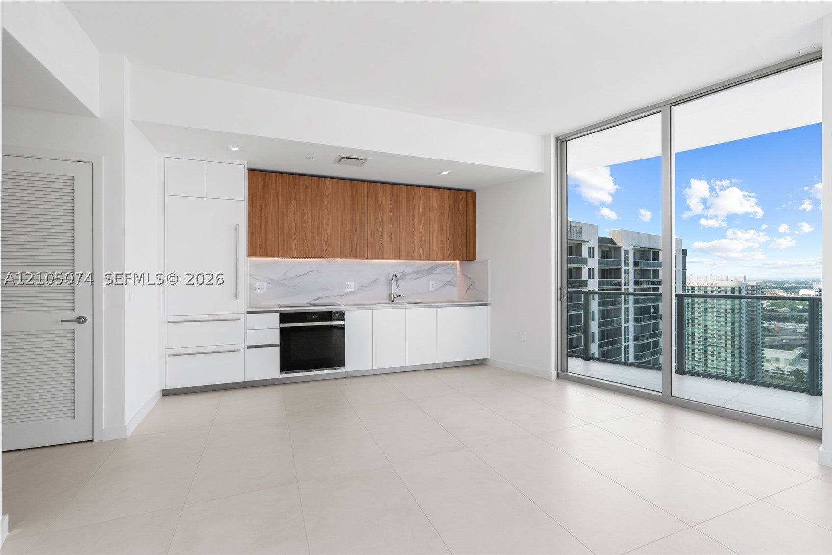 1400 Biscayne Blvd 3407