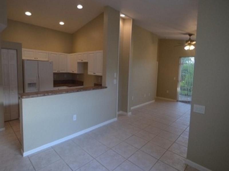 PARCEL D AT SUNSET LAKES - Residential Lease