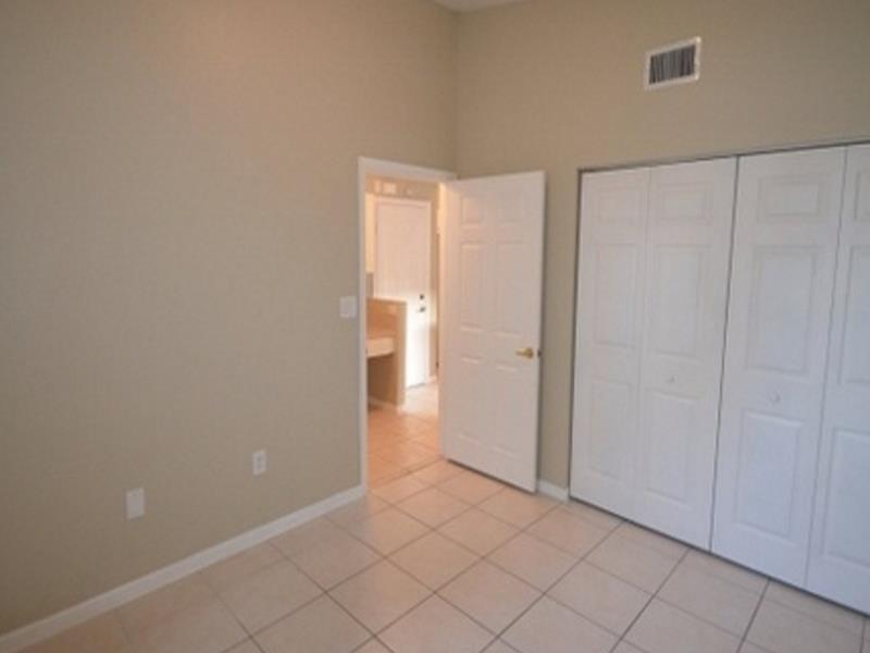 PARCEL D AT SUNSET LAKES - Residential Lease