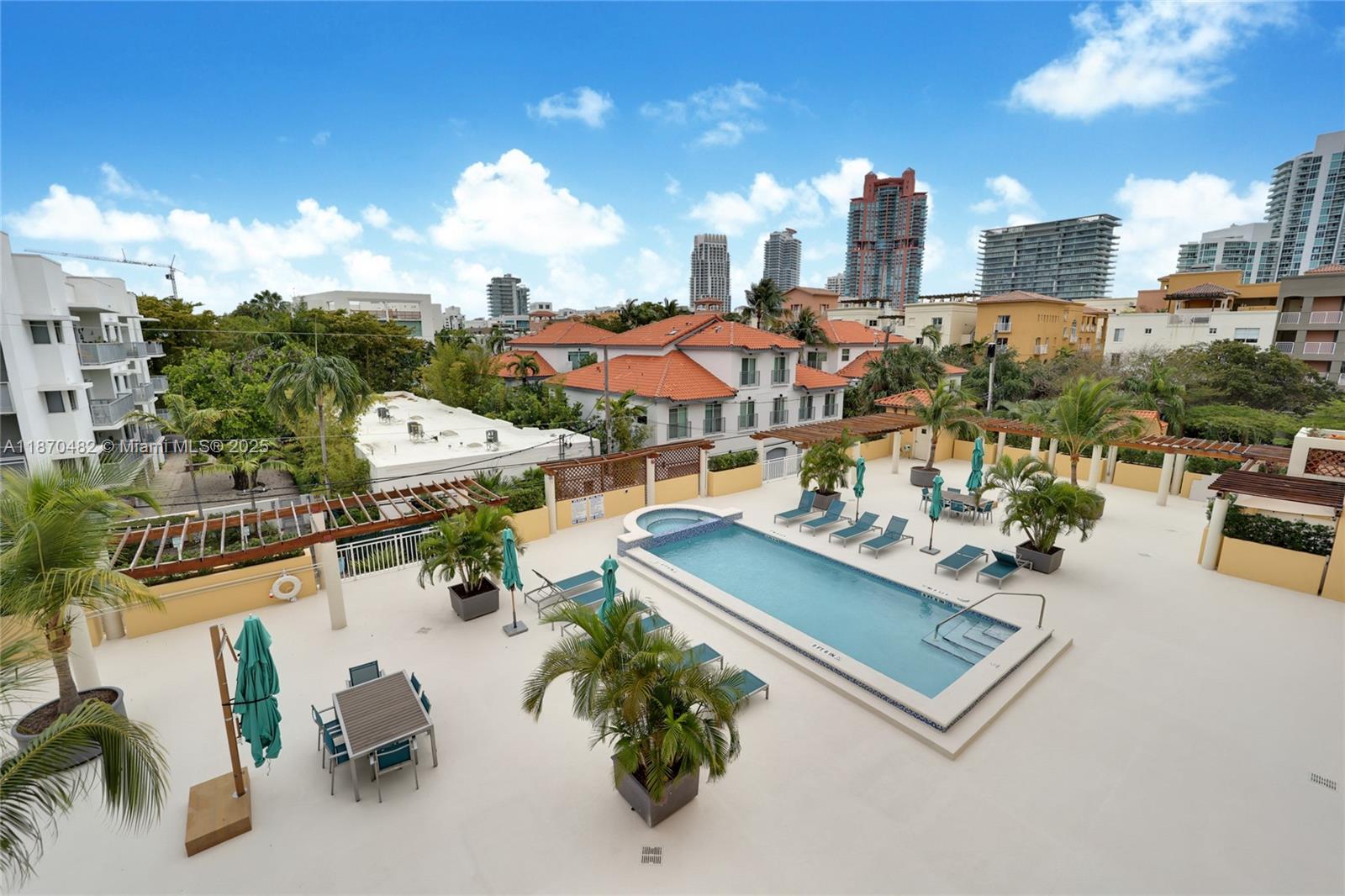 THE AMBASSADORS CONDO - Residential