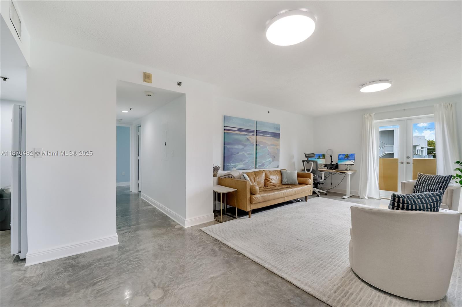 THE AMBASSADORS CONDO - Residential