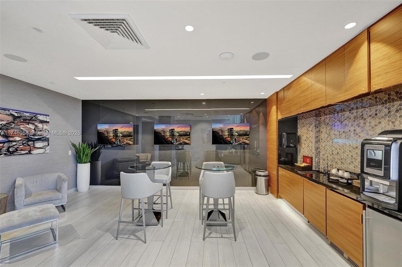 660 - Residential