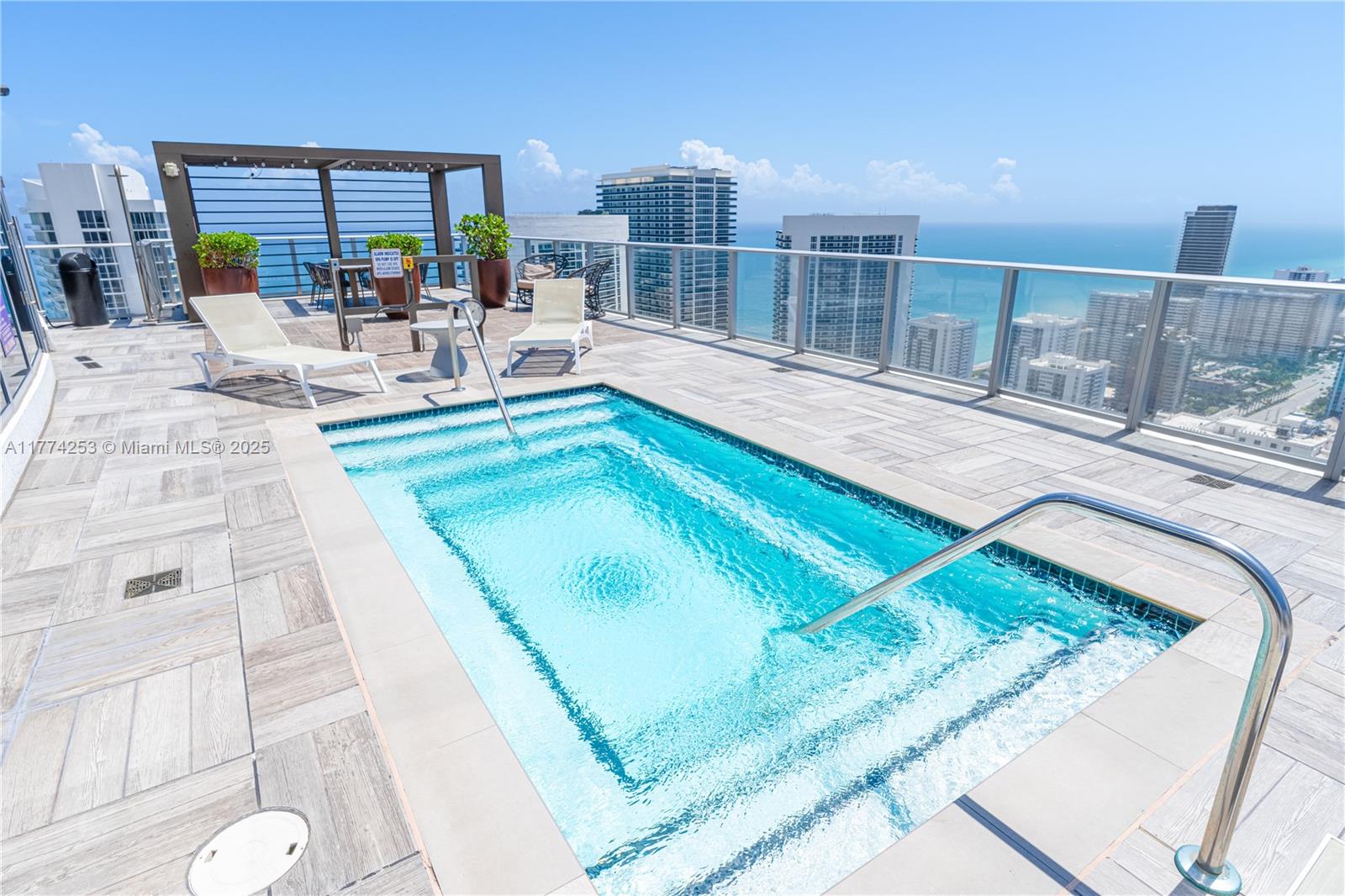 4010 SOUTH OCEAN CONDO - Residential Lease