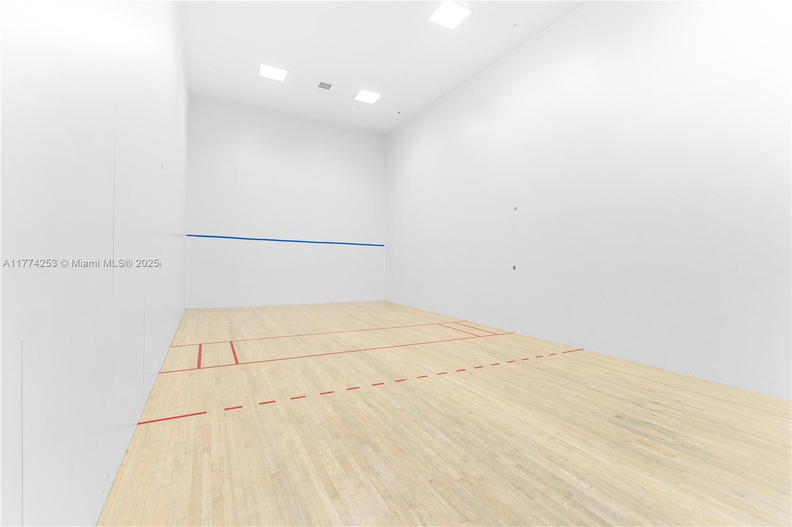 4010 SOUTH OCEAN CONDO - Residential Lease