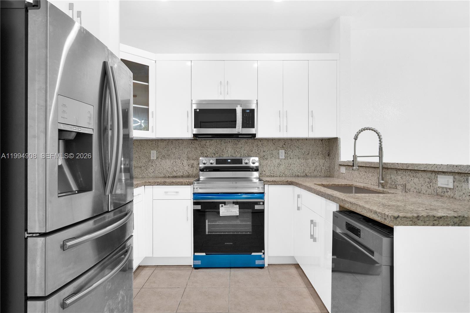 MAJORCA ISLES II CONDO - Residential