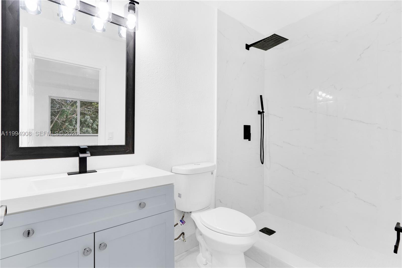 MAJORCA ISLES II CONDO - Residential