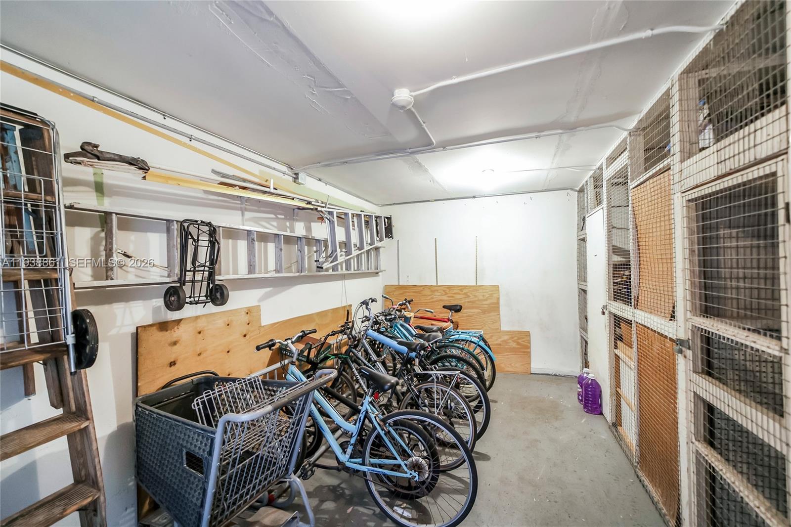 CASA PARADISO NORTH CO-OP - Residential