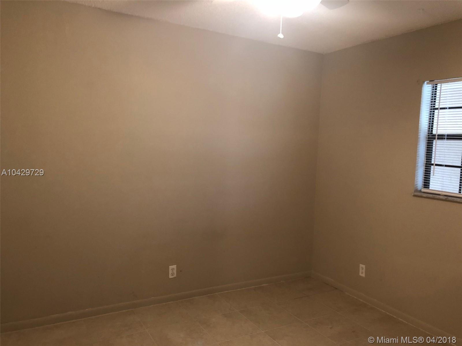 FOREST HILLS SOUTH CONDO - Residential Lease