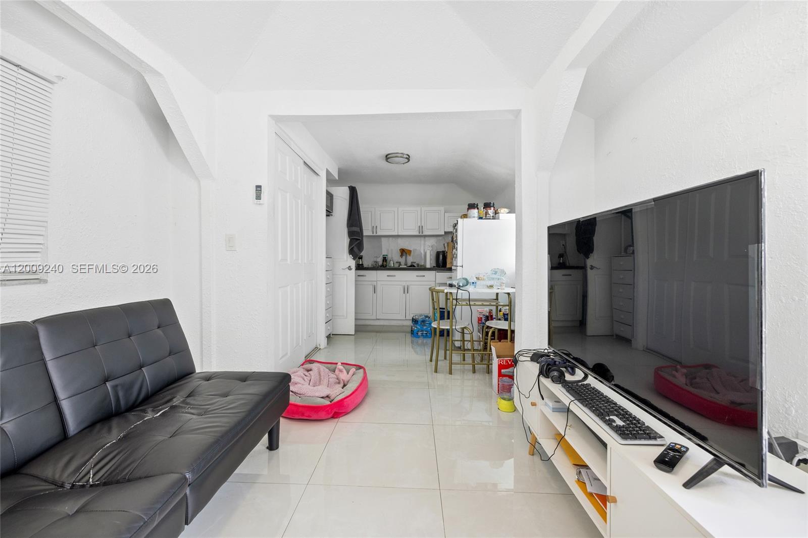 SO MIAMI HEIGHTS MANOR - Residential