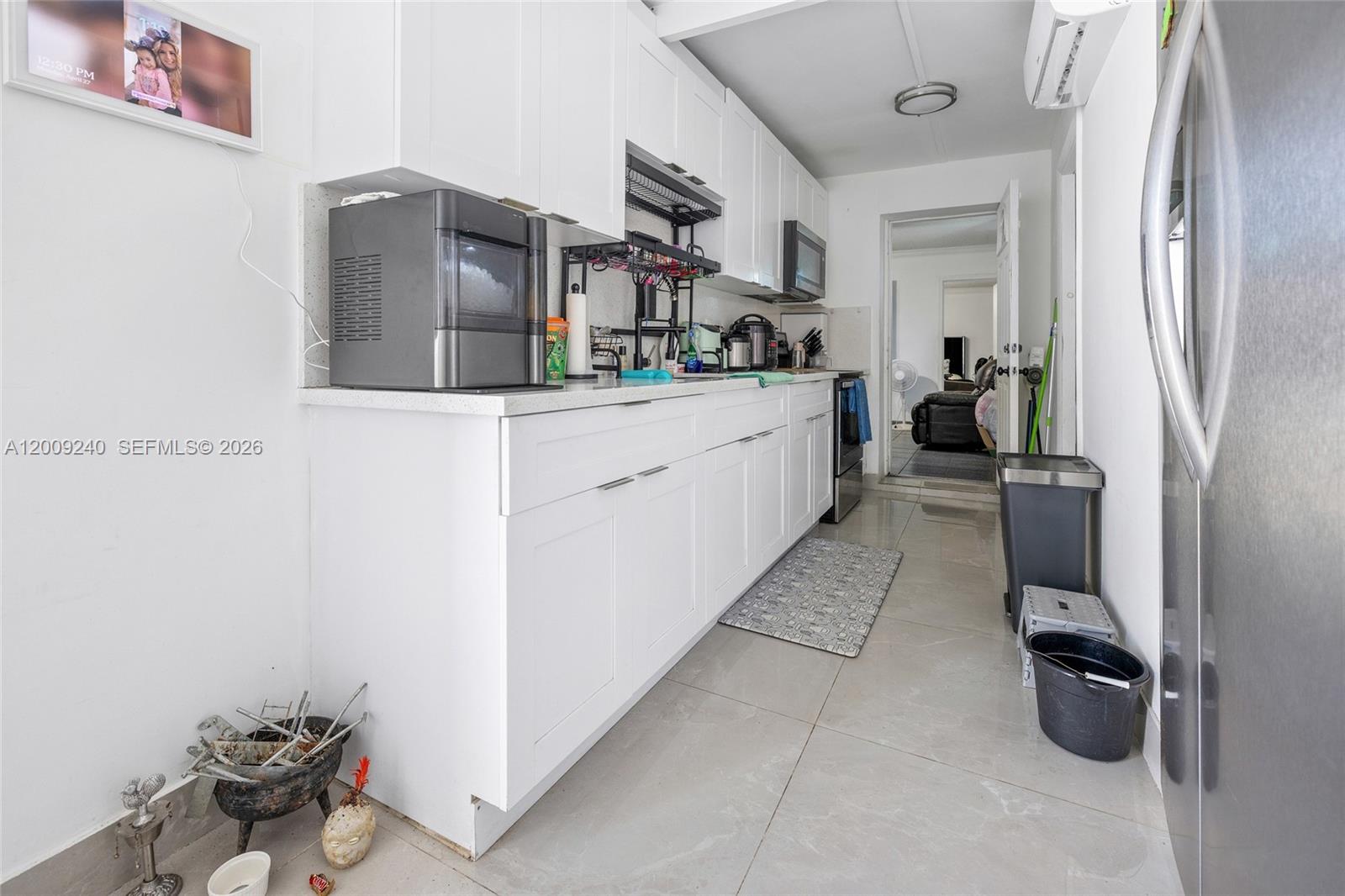 SO MIAMI HEIGHTS MANOR - Residential