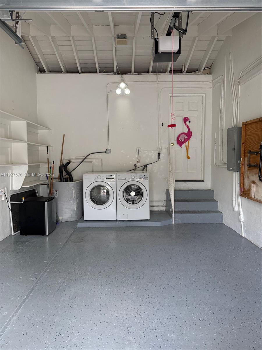 CORAL GABLES GRANADA SEC - Residential Lease