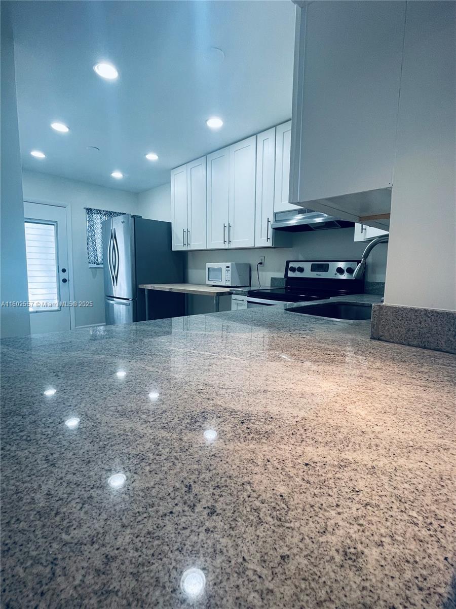 AZURE LAKE CONDO - Residential