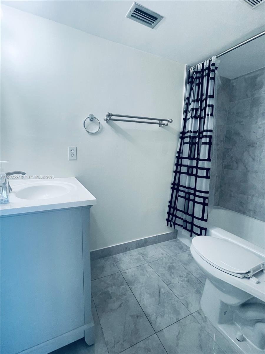AZURE LAKE CONDO - Residential