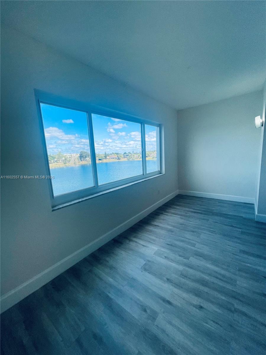 AZURE LAKE CONDO - Residential