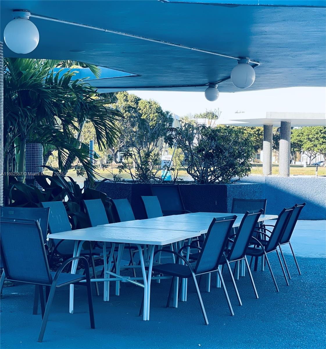 AZURE LAKE CONDO - Residential