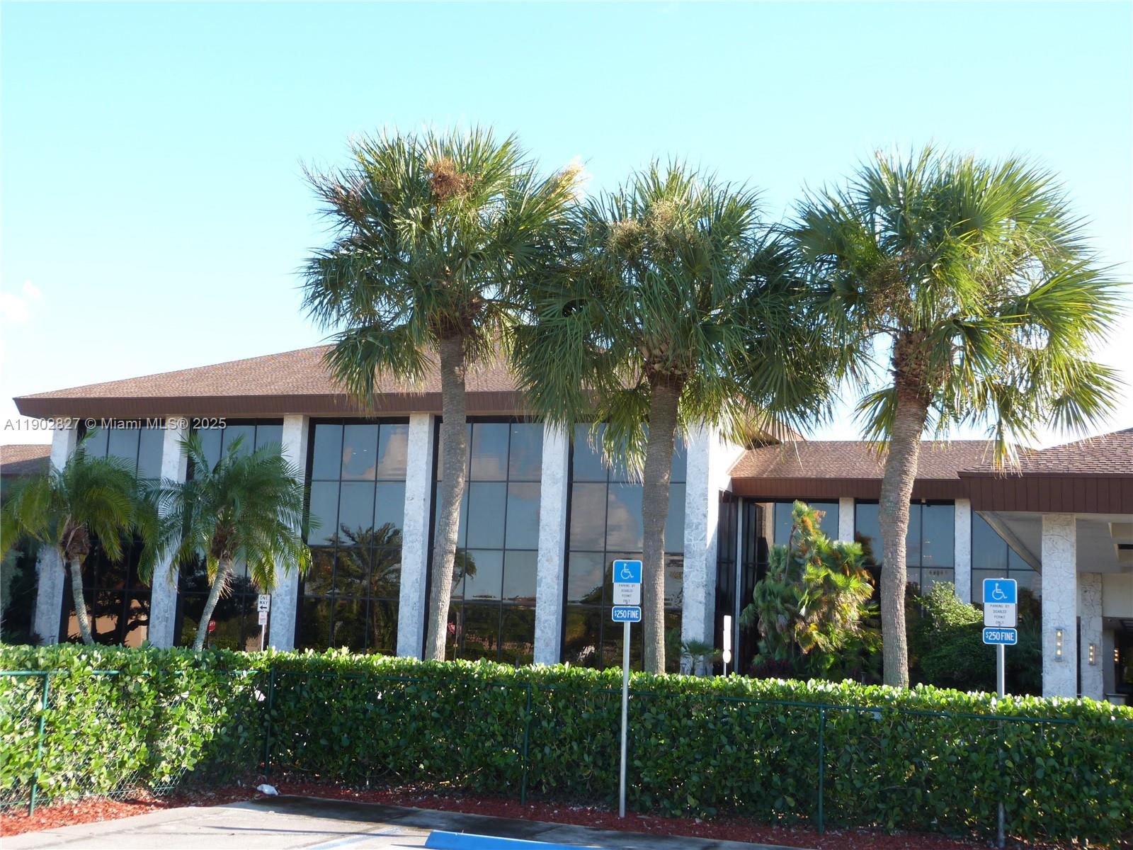 CAMBRIDGE AT CENTURY VILL - Residential Lease