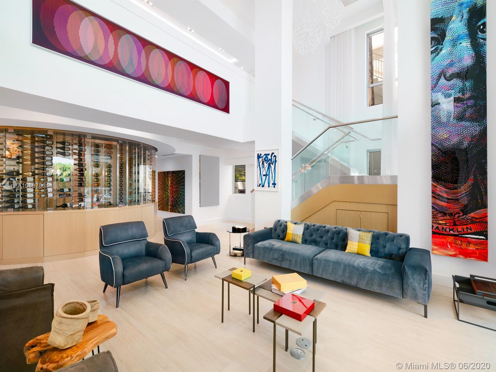 OCEAN HOUSE CONDO - Residential