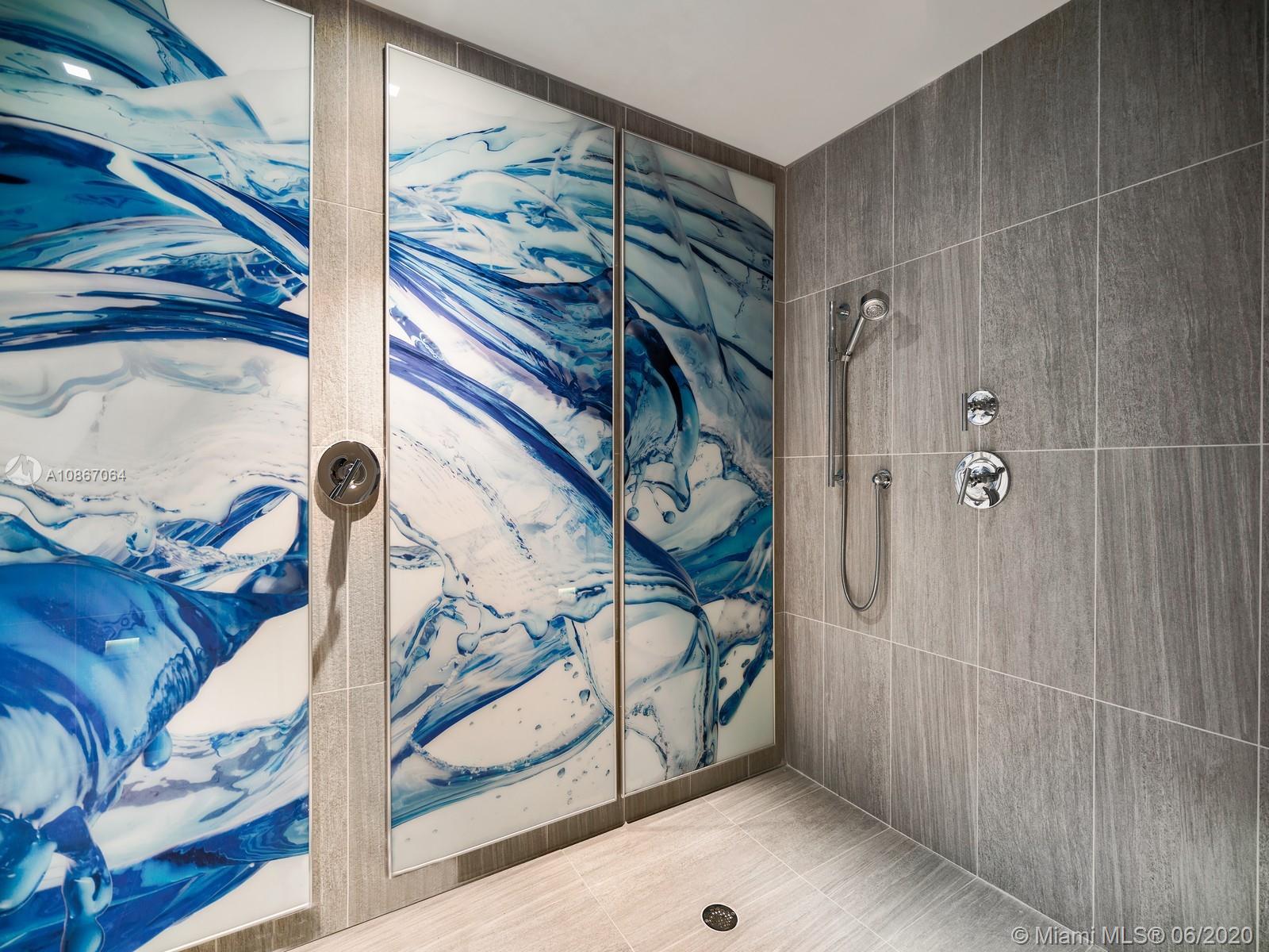 OCEAN HOUSE CONDO - Residential