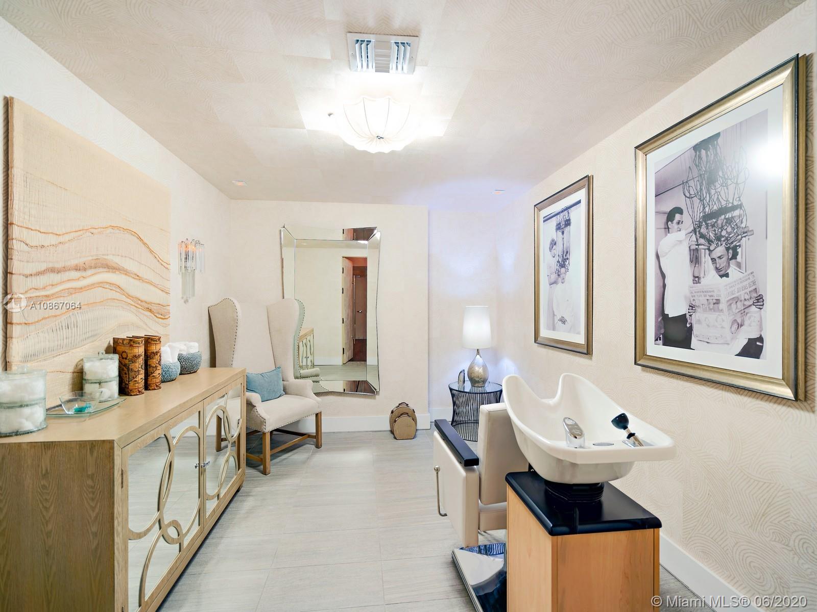 OCEAN HOUSE CONDO - Residential