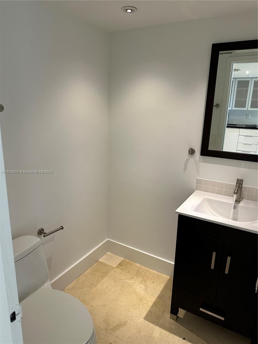 BRICKELL PARK CONDO - Residential Lease