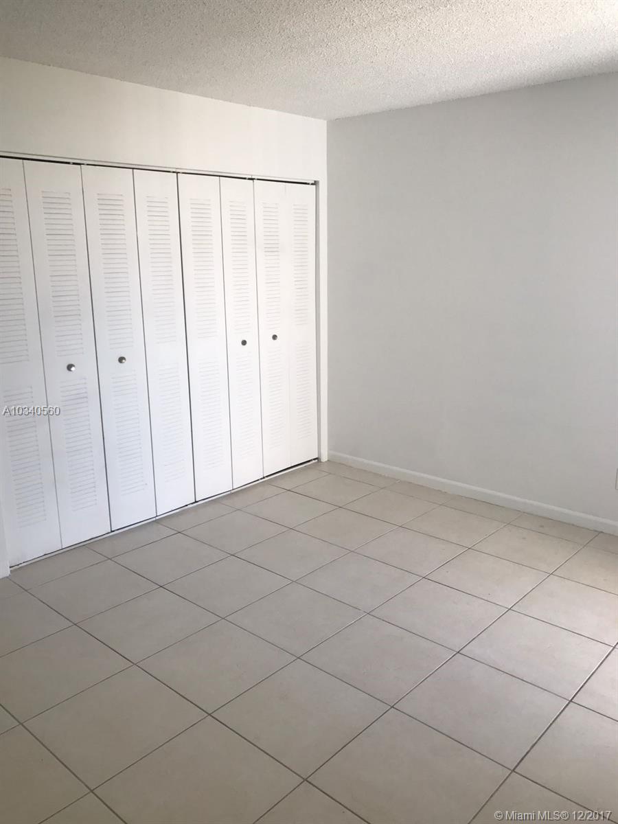 SAILBOAT CAY CONDO - Residential Lease