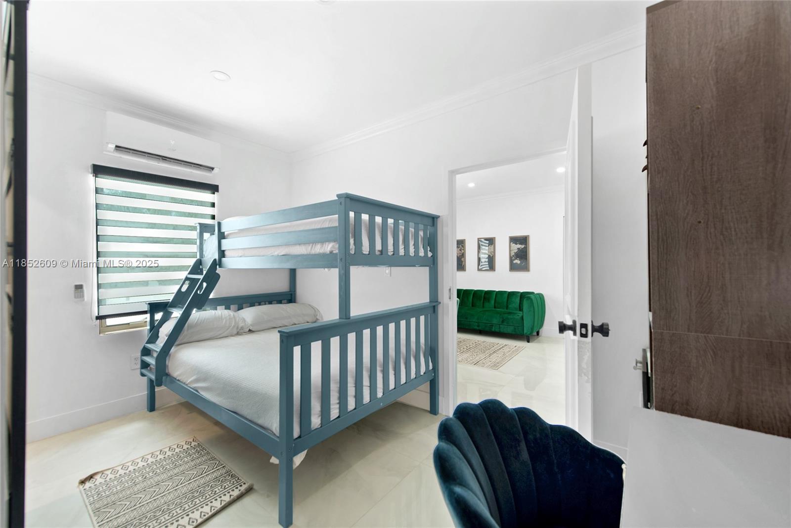 TAVERNIER NO 2 - Residential Lease