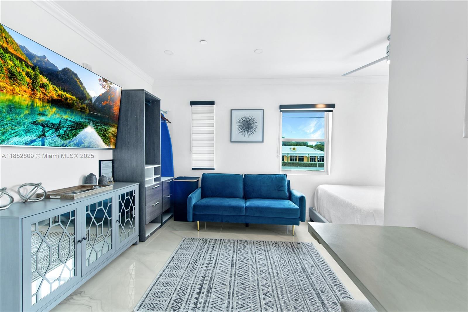 TAVERNIER NO 2 - Residential Lease