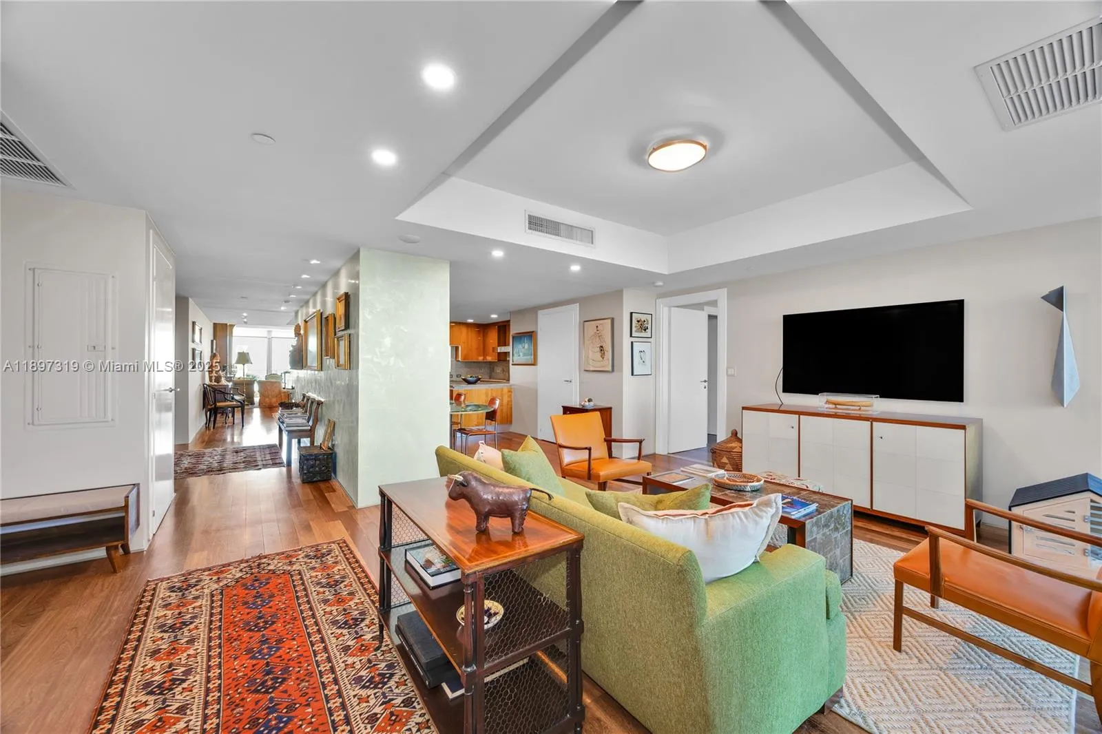 Miami, Florida 33133, United States, 3 Bedrooms Bedrooms, ,4 BathroomsBathrooms,Residential,Active,228697