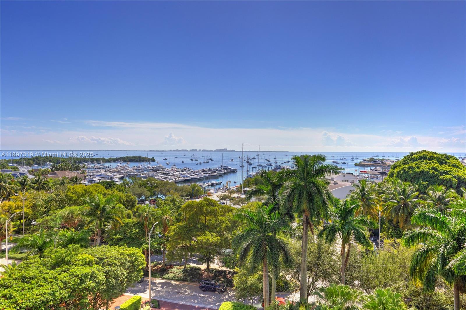 GROVENOR HOUSE CONDO - Residential