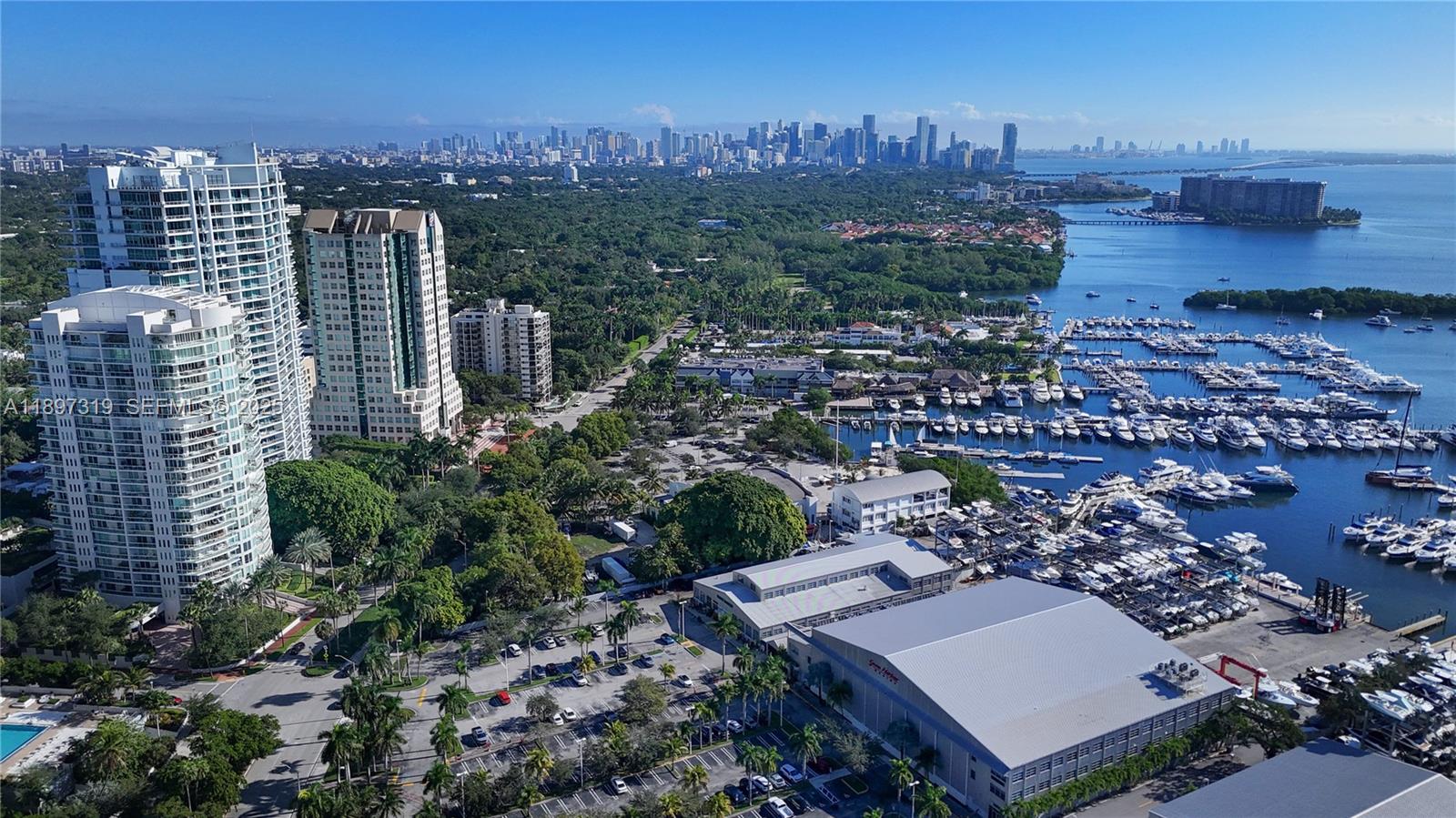 GROVENOR HOUSE CONDO - Residential