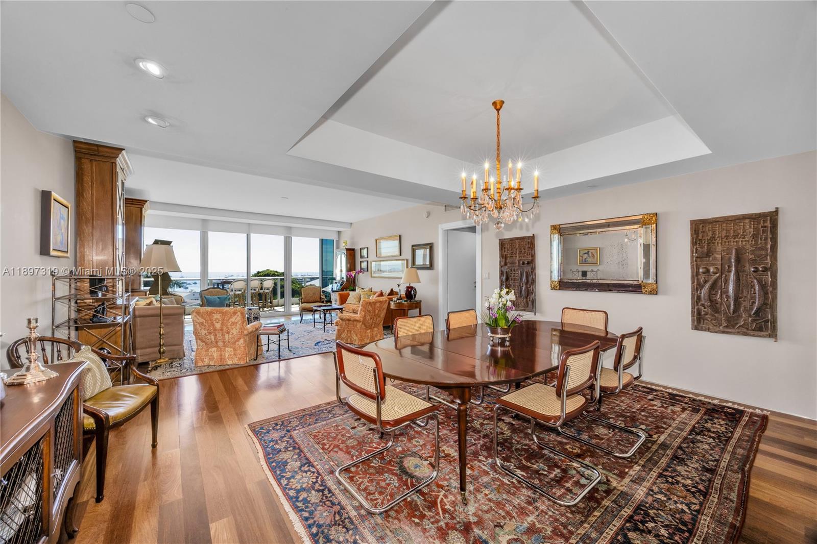 GROVENOR HOUSE CONDO - Residential