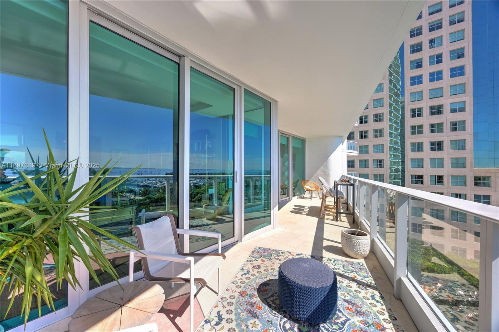 GROVENOR HOUSE CONDO - Residential