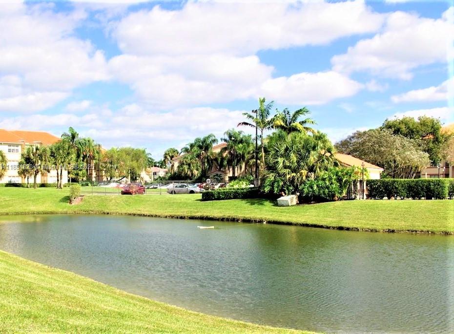 CORAL KEY CONDO - Residential Lease