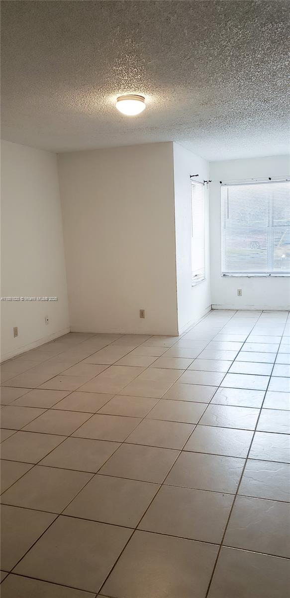 CORAL KEY CONDO - Residential Lease