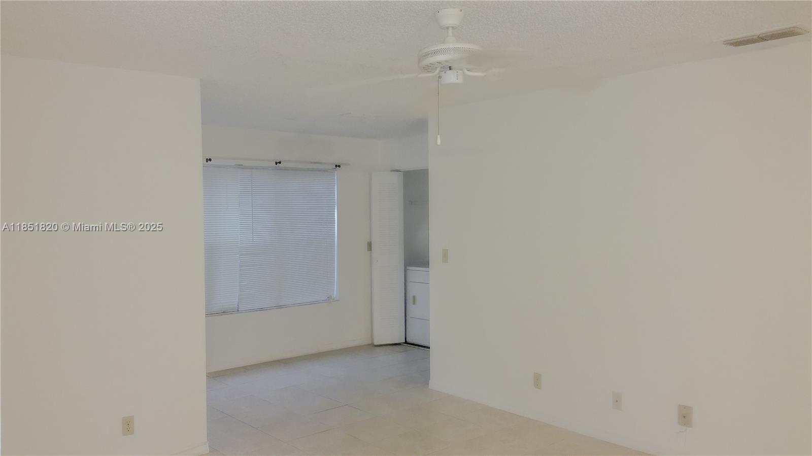CORAL KEY CONDO - Residential Lease