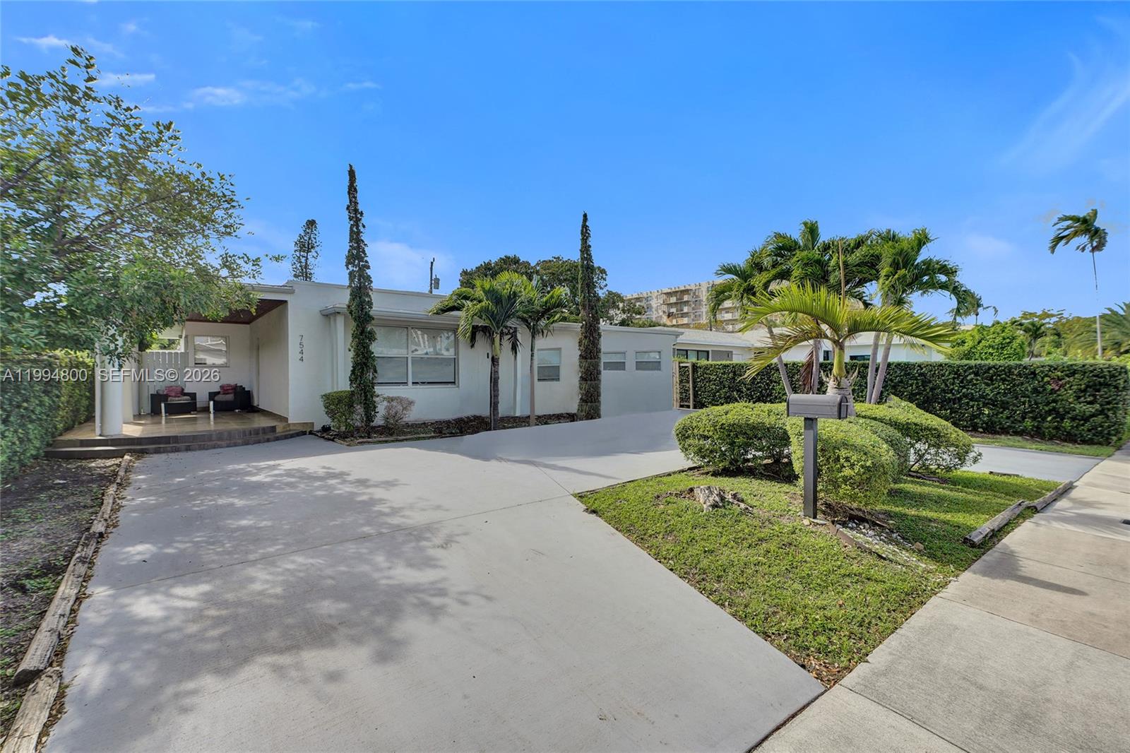 TREASURE ISLAND - Residential