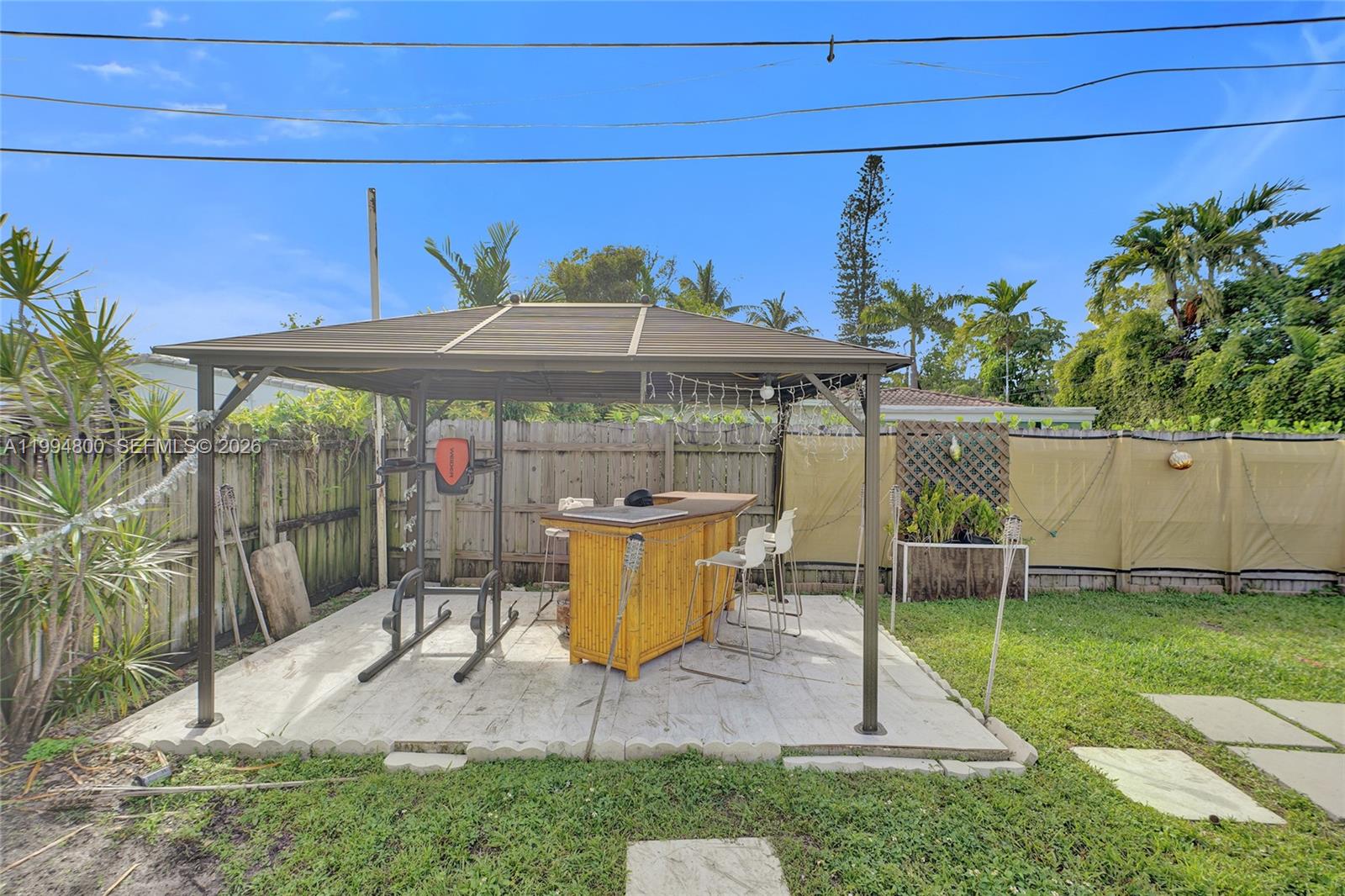 TREASURE ISLAND - Residential