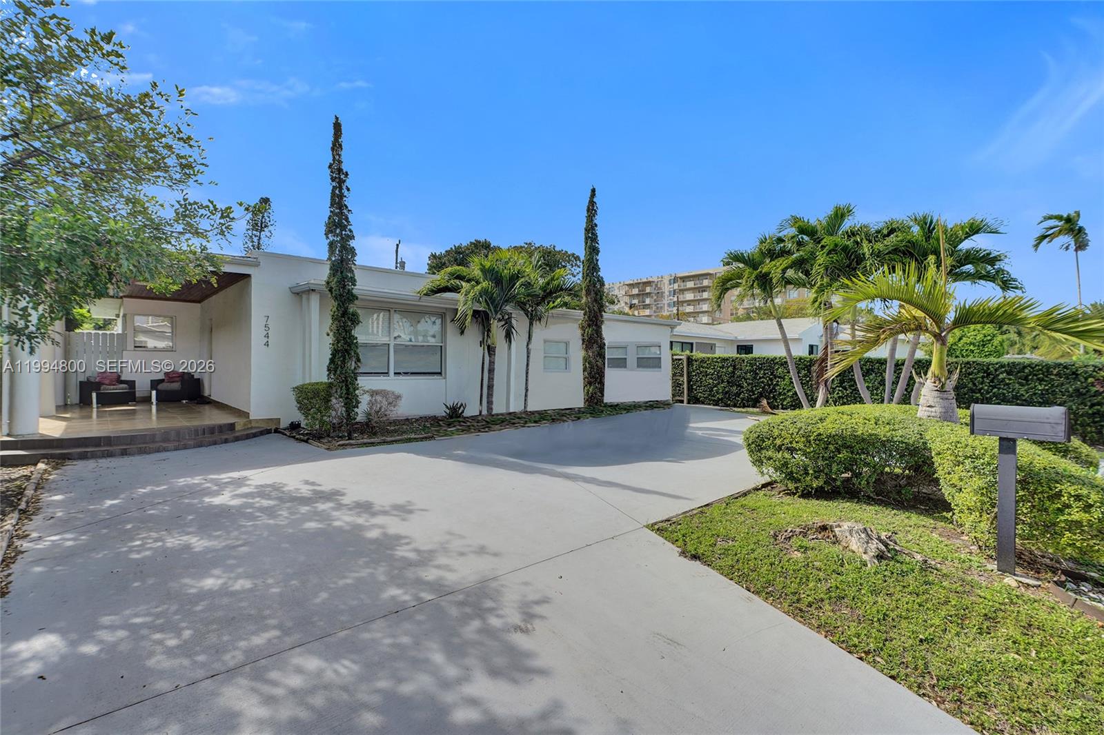 TREASURE ISLAND - Residential