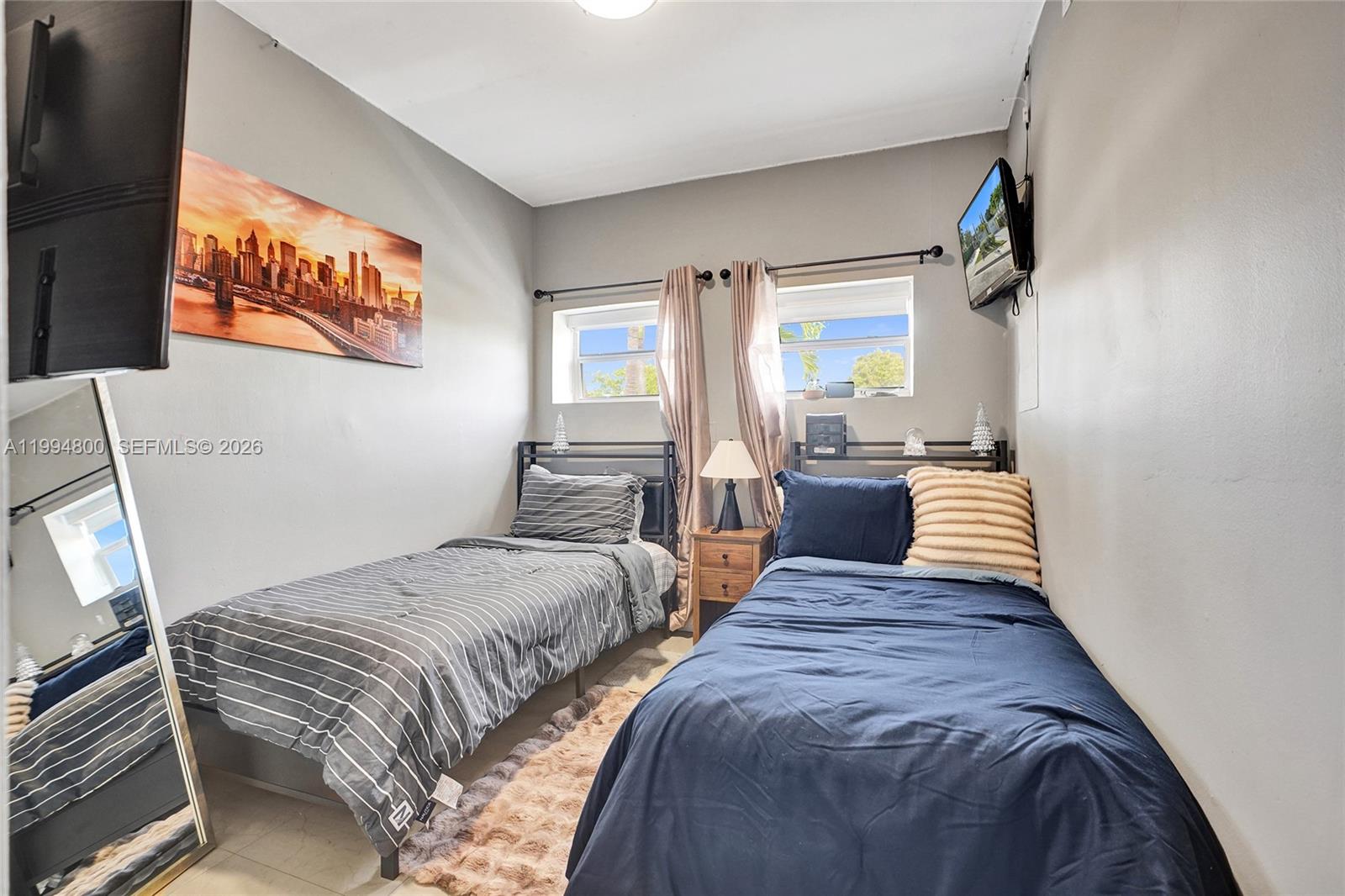 TREASURE ISLAND - Residential