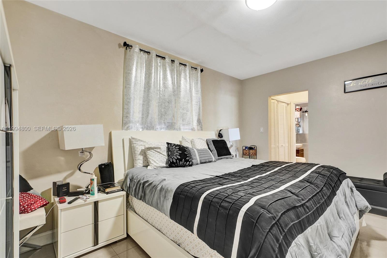 TREASURE ISLAND - Residential